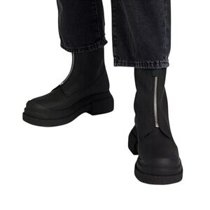 STUART WEITZMAN Charli Zip Sport Leather Boots Size 8.5